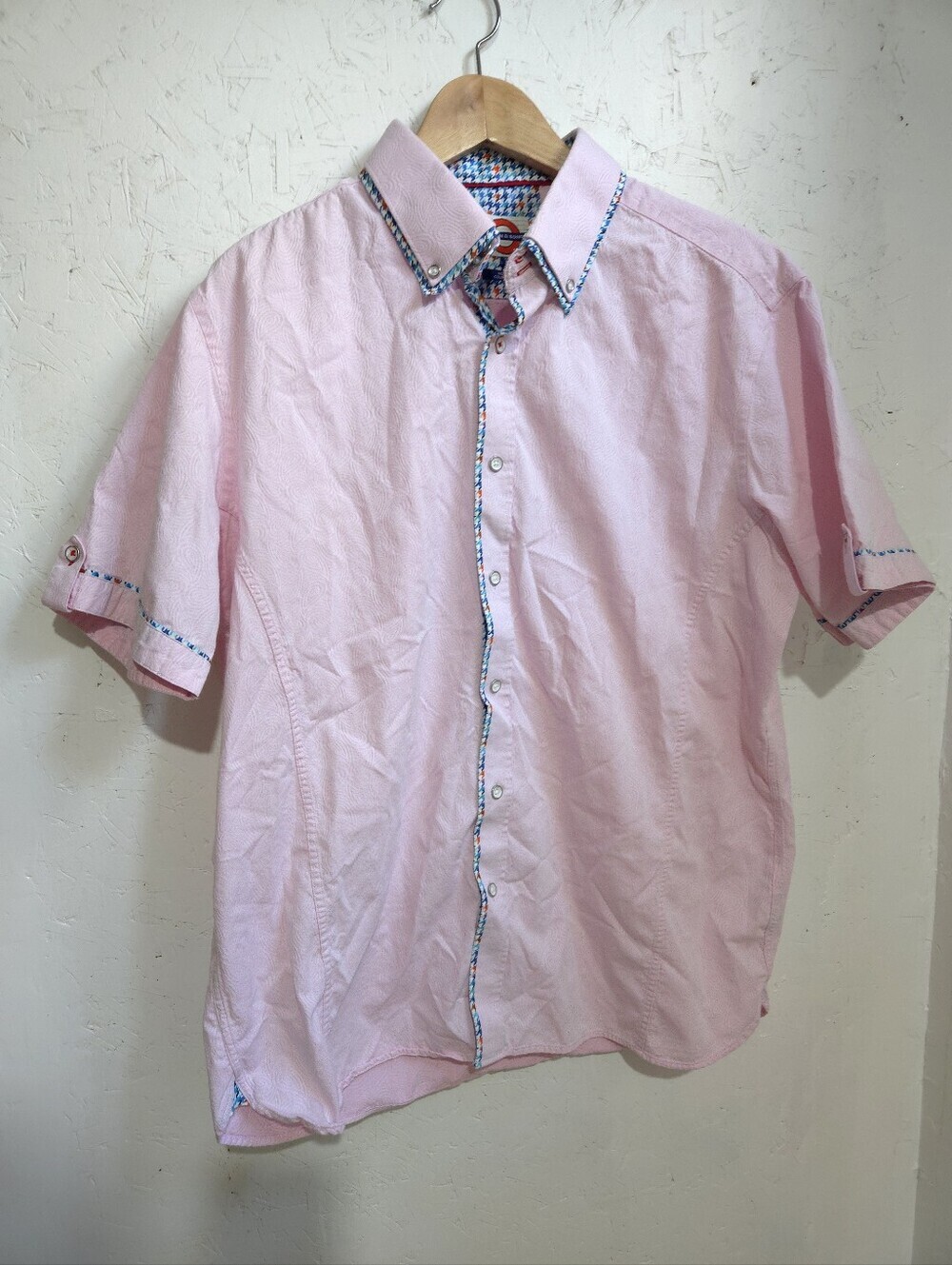 jermyn and bond Men's Pink Short-Sleeve Button-Up Shirt with Contrast Trim